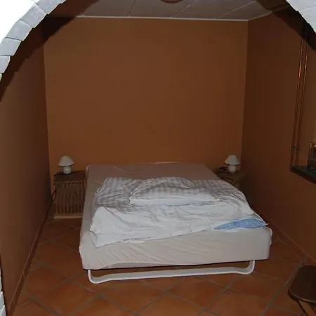 Holiday House *